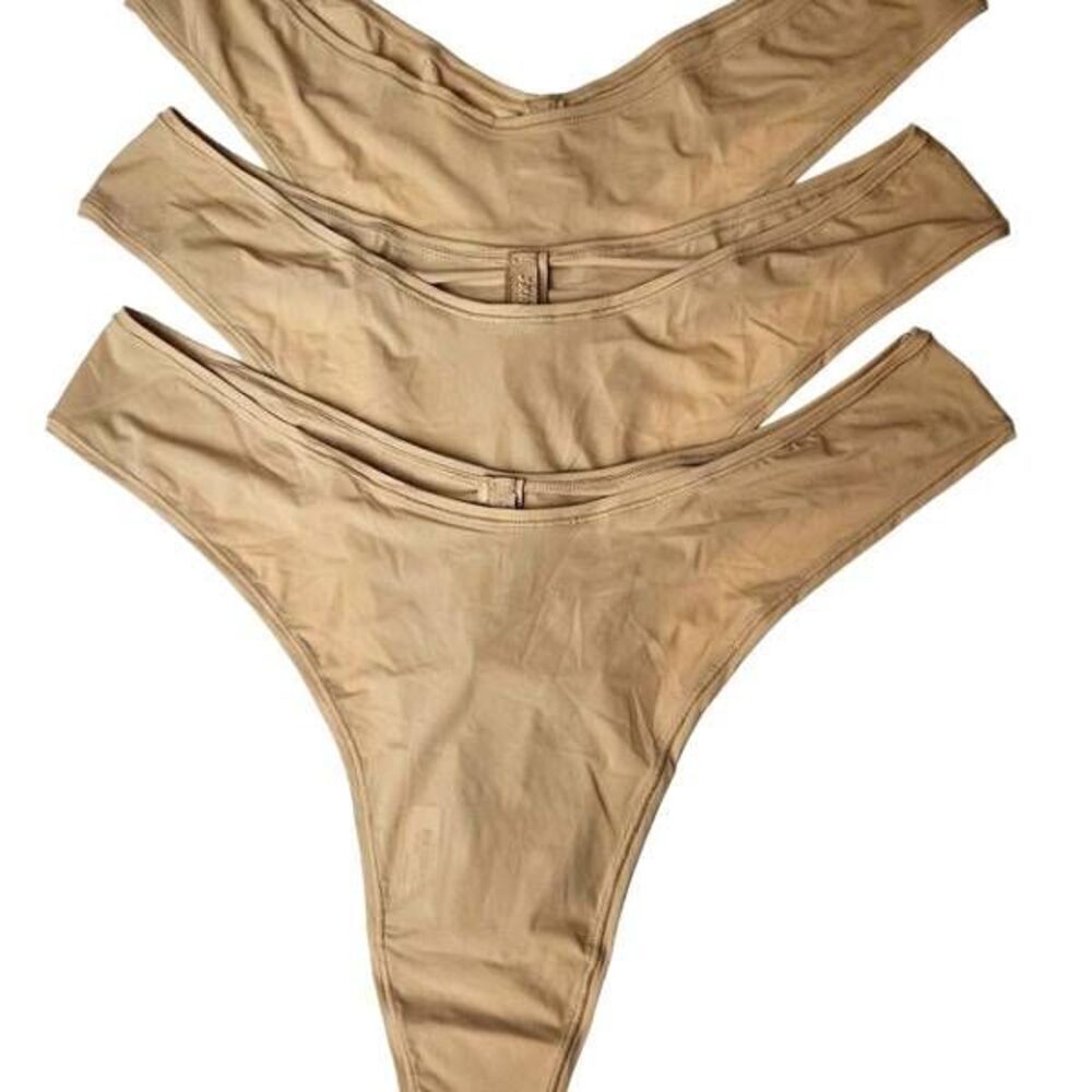 3 Pair SKIMS HI CUT V PANTY NWT